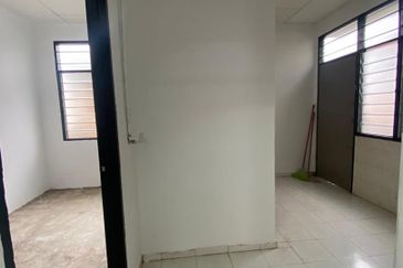 TAMAN LAMBAIAN JERAI (SRI AYU)