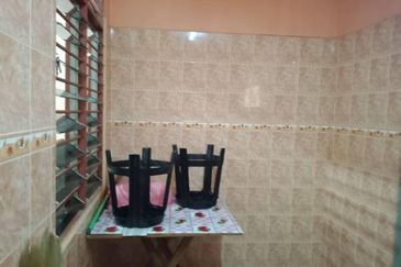 BANDAR AMANJAYA (ZON KENANGA)