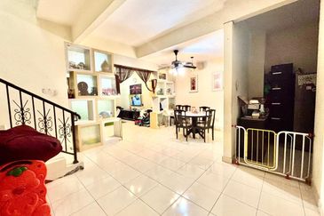 Cinta Sayang Resort Home