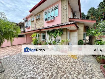 DOUBLE STOREY SEMI D🔥FULLY RENO❗GOLF VIEW AT BACK🏠Seksyen 9,Shah Alam, Selangor, Shah Alam