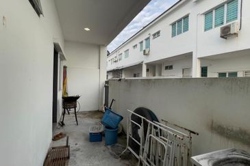 DOUBLE STOREY TERES🏠NONBUMI LOT🔥NEAR HOSPITAL KULIM❗Taman Kulim Utama 2,HITECH