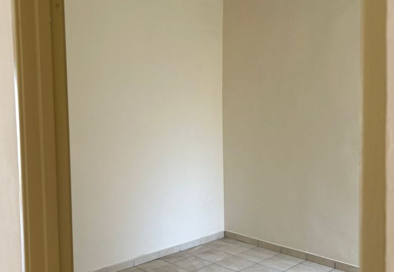 TERES MEDIUM🏠RUMAH BASIC&CANTIK❗ADA TANAH BELAKANG🔥Taman Permai Utama