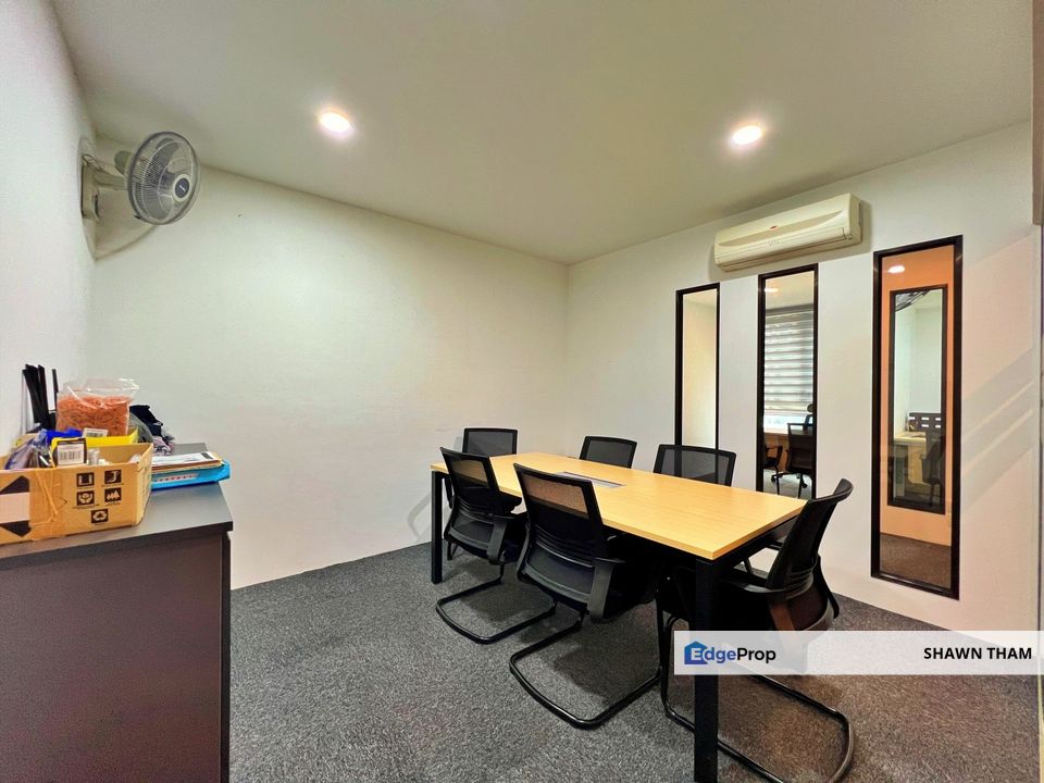 SUNWAY VELOCITY,CHERAS,V OFFICE 2 FOR SALES,FULLY RENOVATED,GOOD ROI, Kuala Lumpur, Cheras