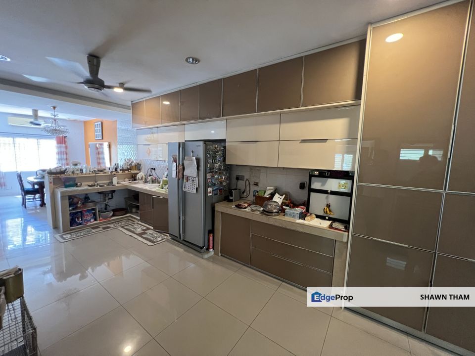 TAMAN YARL,TAMAN OUG,3.5 STOREY SEMI DETACHED HOUSE FOR SALES,FULLY RENOVATED,FREEHOLD,BIG LAND,CHEAP CHEAP CHEAP, Kuala Lumpur, Taman OUG