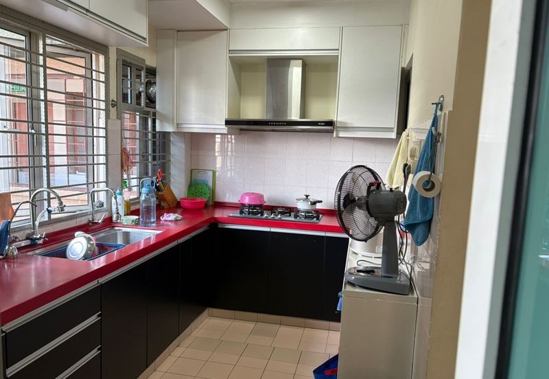 Aliran Damai, Bandar Damai Perdana