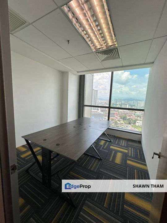 KL TRILLION,KLCC,FULLY FITTED OFFICE SPACE FOR RENT,READY MOVE IN,HIGH FLOOR,WALKING DISTANCE TO LRT&MRT,CHEAP CHEAP CHEAP, Kuala Lumpur, KLCC