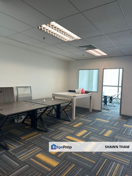 KL TRILLION,KLCC,FULLY FITTED OFFICE SPACE FOR RENT,READY MOVE IN,HIGH FLOOR,WALKING DISTANCE TO LRT&MRT,CHEAP CHEAP CHEAP, Kuala Lumpur, KLCC