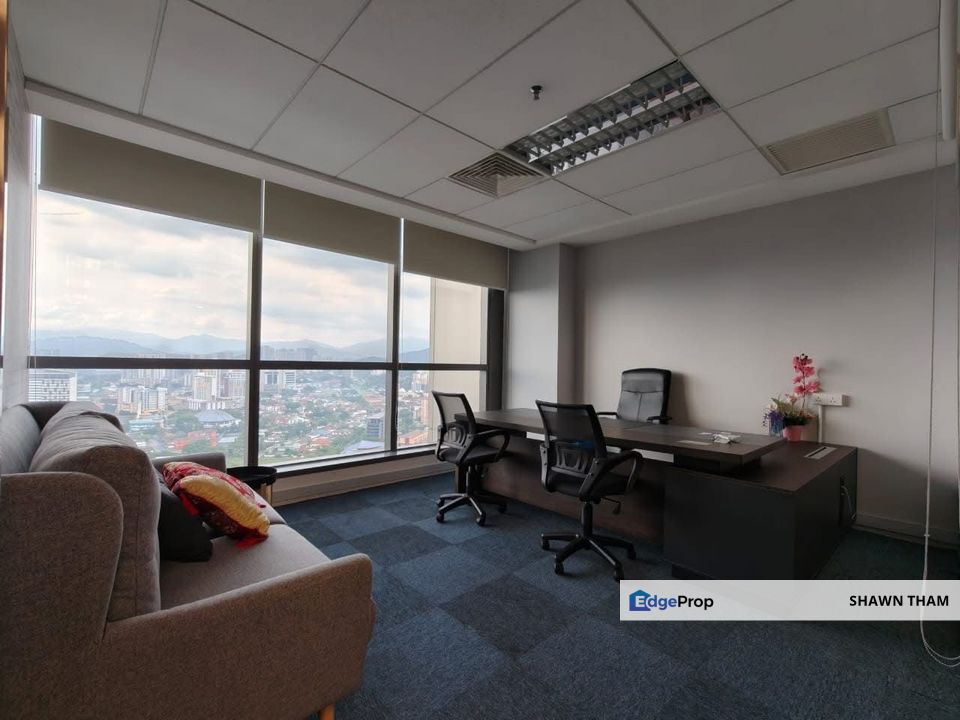 KL TRILLION,KLCC,FULLY FITTED OFFICE SPACE FOR RENT,READY MOVE IN,HIGH FLOOR,WALKING DISTANCE TO LRT&MRT,CHEAP CHEAP CHEAP, Kuala Lumpur, KLCC
