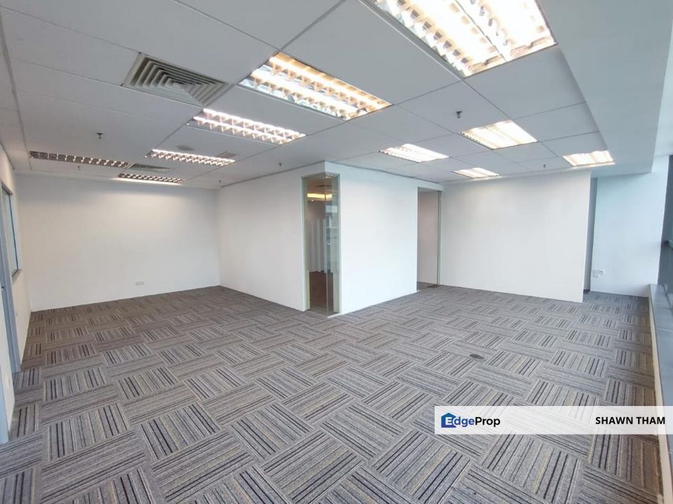 KL TRILLION,KLCC,SEMI FITTED OFFICE SPACE FOR RENT,READY MOVE IN,HIGH FLOOR,WALKING DISTANCE TO LRT&MRT,CHEAP CHEAP CHEAP, Kuala Lumpur, KLCC