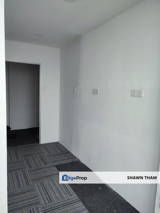 KL TRILLION,KLCC,SEMI FITTED OFFICE SPACE FOR RENT,READY MOVE IN,HIGH FLOOR,WALKING DISTANCE TO LRT&MRT,CHEAP CHEAP CHEAP, Kuala Lumpur, KLCC