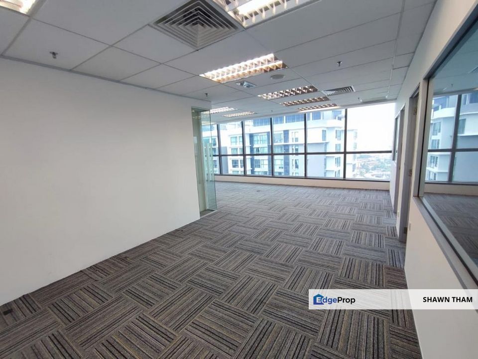 KL TRILLION,KLCC,SEMI FITTED OFFICE SPACE FOR RENT,READY MOVE IN,HIGH FLOOR,WALKING DISTANCE TO LRT&MRT,CHEAP CHEAP CHEAP, Kuala Lumpur, KLCC
