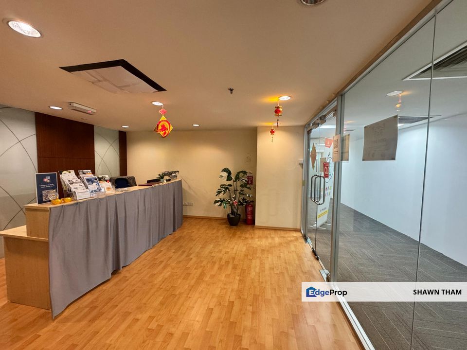 MENARA SUMMIT,USJ,OFFICE SPACE FOR RENT,SEMI FITTED,CHEAP CHEAP CHEAP, Selangor, USJ