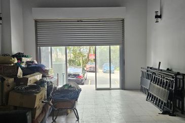 Saujana Impian - Ground Floor Shop Lot For Rent