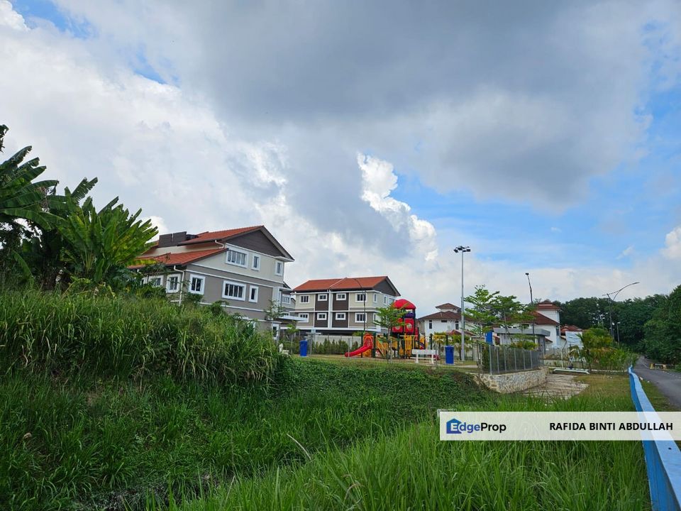 Jalan Anggerik, Sungai Ramal Kajang : Land For Sale (74052 sqft - 1.7 Acres), Selangor, Kajang