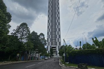 Jalan Tiara Titiwangsa, Setapak Kuala Lumpur : Banglo Lot For Sale