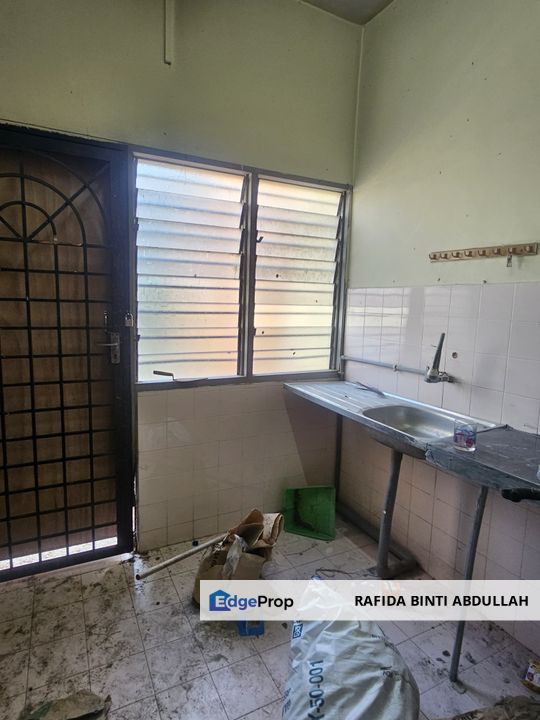 Taman Tun Rahah, Melaka : End Lot Double Storey For Sale, Melaka, Bukit Katil