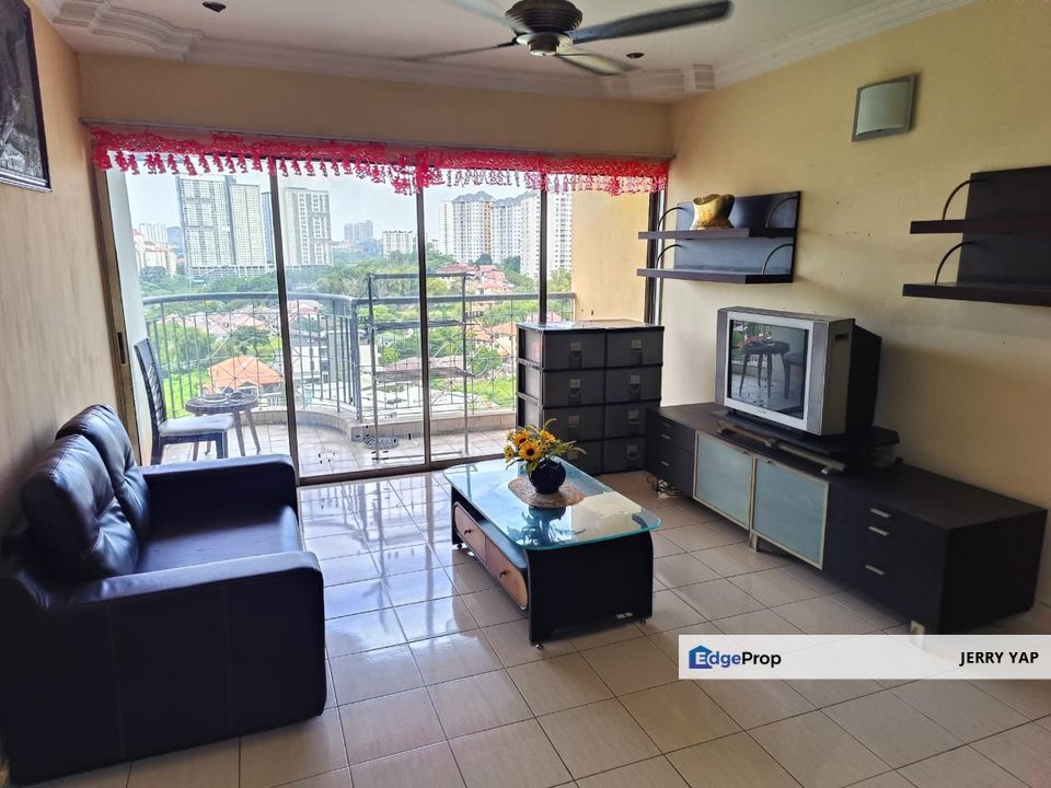 Tmn oug Fully furniture 3 room rent below market for Rental RM1,400 By