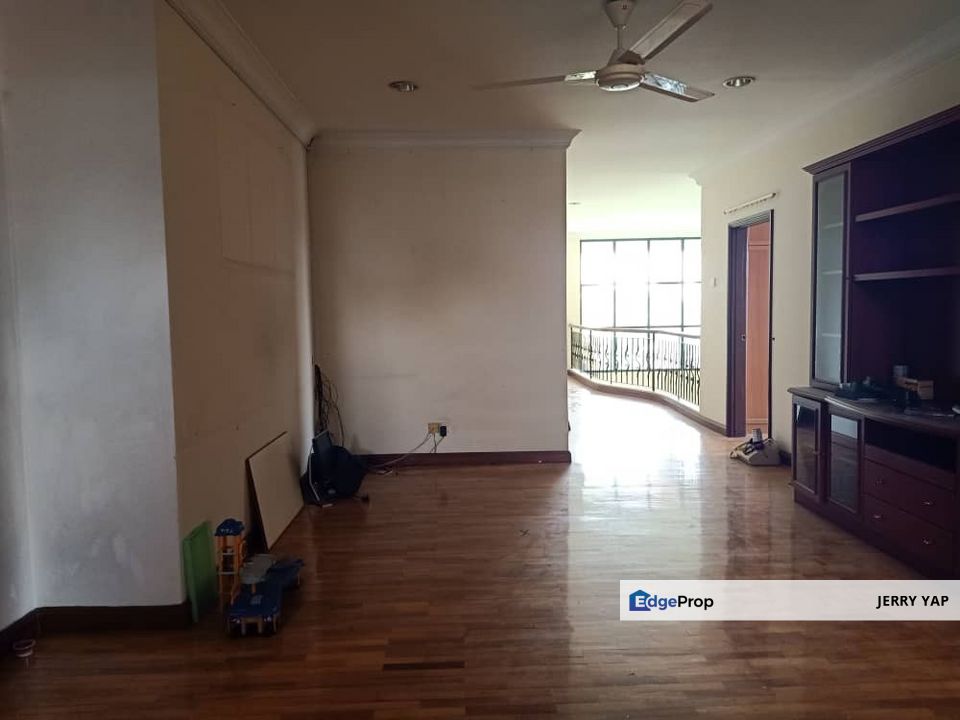 Taman Connaught 2.5 Storey Bungalow House For Sale for Sale RM5,000