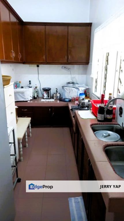 Excellent Condition Happy Garden 1sty Terrace House Urgent for Sale, Kuala Lumpur, Kuchai Lama