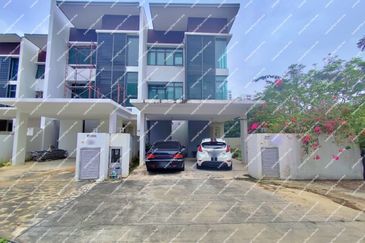 Cristal Serin Residence