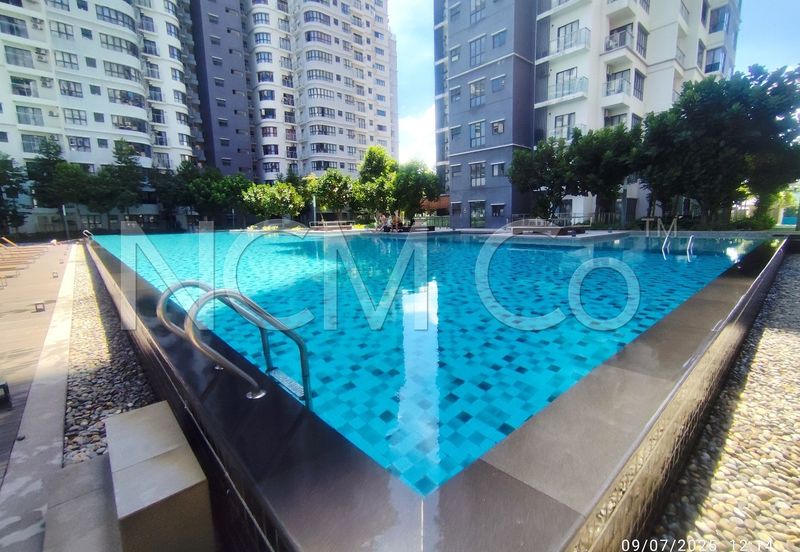 Maisson @ Platinum Apartment