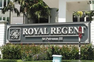 Royal Regent Sri Putramas III