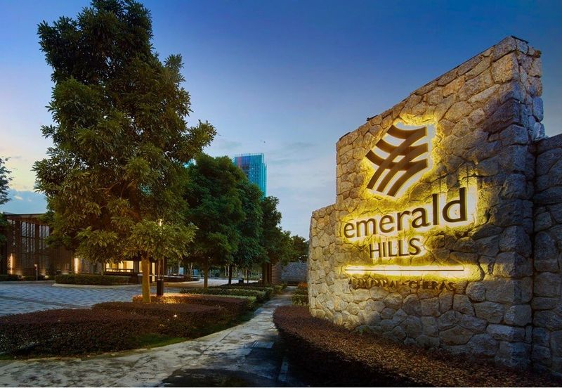 Residensi Emerald Damai (Emerald Hills) *