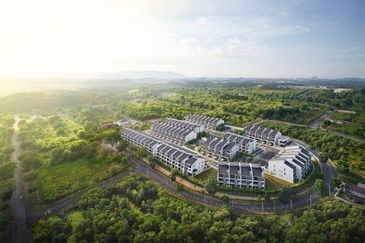 Crescent Park Townvilla