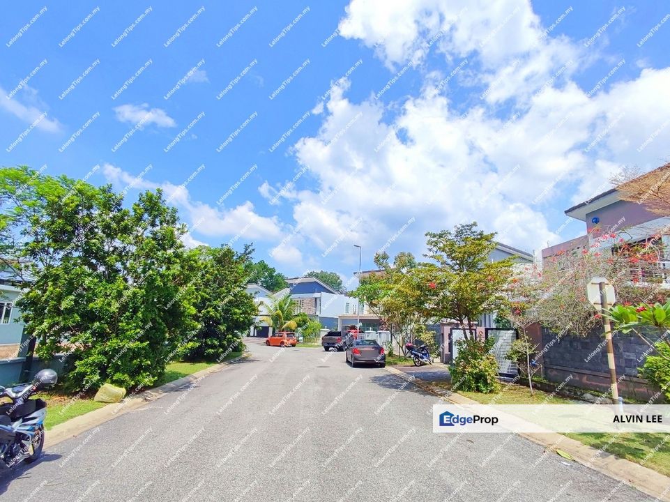 No. 12, Jalan SR 8/2E, Taman Saujana Rawang, 48000, Rawang, Selangor, Selangor, Rawang