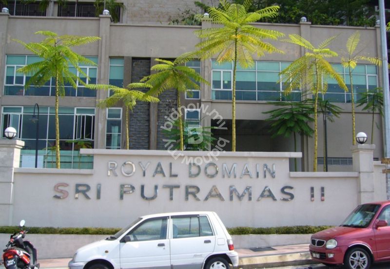 Royal Domain Sri Putramas II