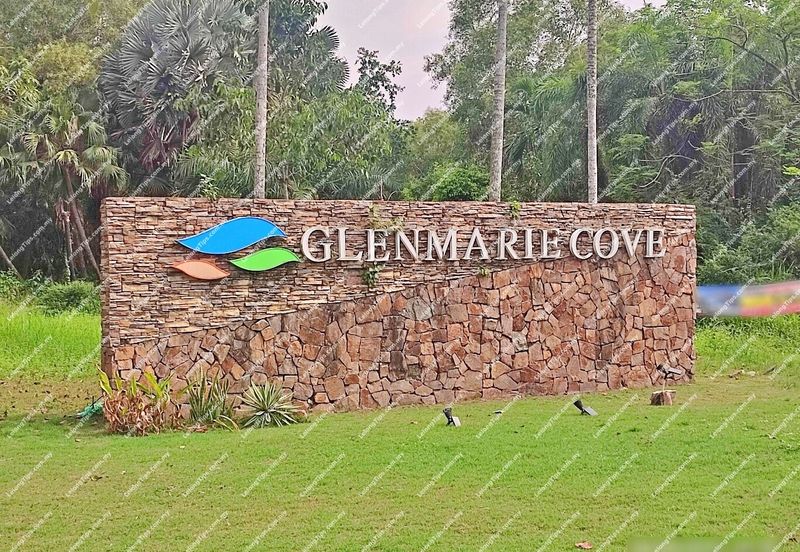 Glenmarie Cove