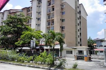 Pangsapuri Sering Casuarina