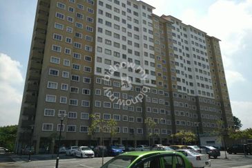Putra Suria Residency Apartment