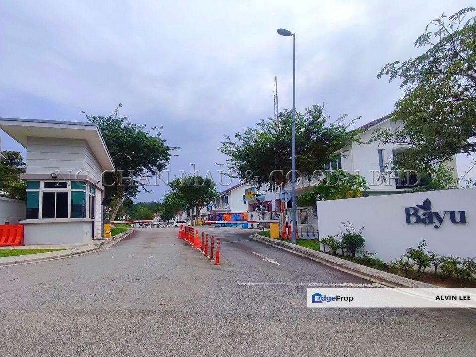 (Bayu) No. 37, Jalan MA 1, Taman Meranti Aman, 47120 Puchong, Selangor, Selangor, Puchong