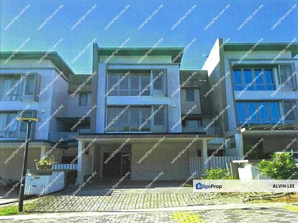 No. 12A, Jalan SE 6, Sunway Eastwood (Park Villa), Taman Equine, Bandar Putra Permai, 43300 Seri Kembangan, Selangor, Selangor, Seri Kembangan