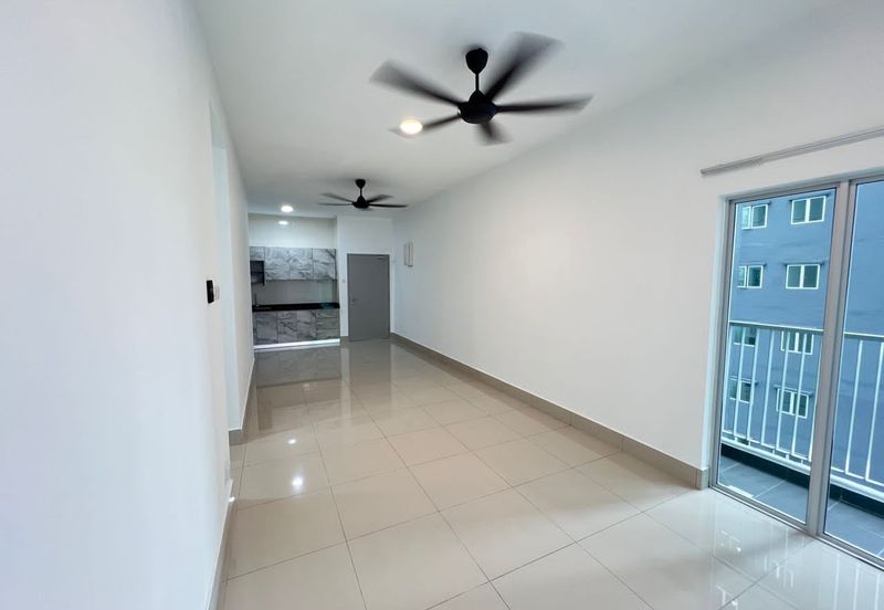 Sungai Besi Razak Residences 2 Bedroom Partially Furnished For Rent