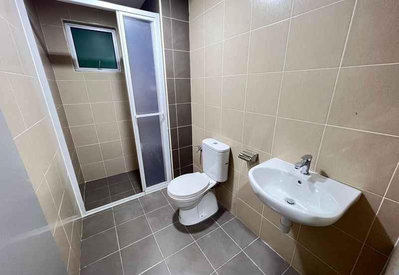 Sungai Besi Razak Residences 2 Bedroom Partially Furnished For Rent