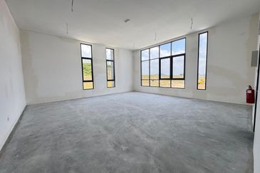 KIIP Jenjarom Sri Cheeding Double Storey Cluster Semi D Factory 