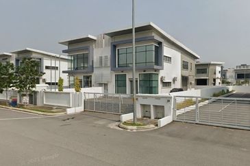 Gateway 16, Bandar Bukit Raja