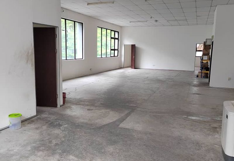 Jalan Menara U8, Bukit Jelutong