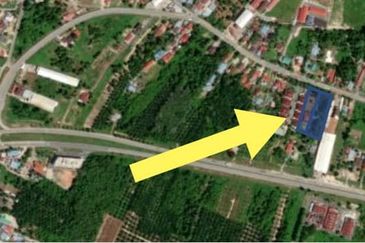 LAND FOR SALE, JALAN SALLEH, MUAR, JOHOR
