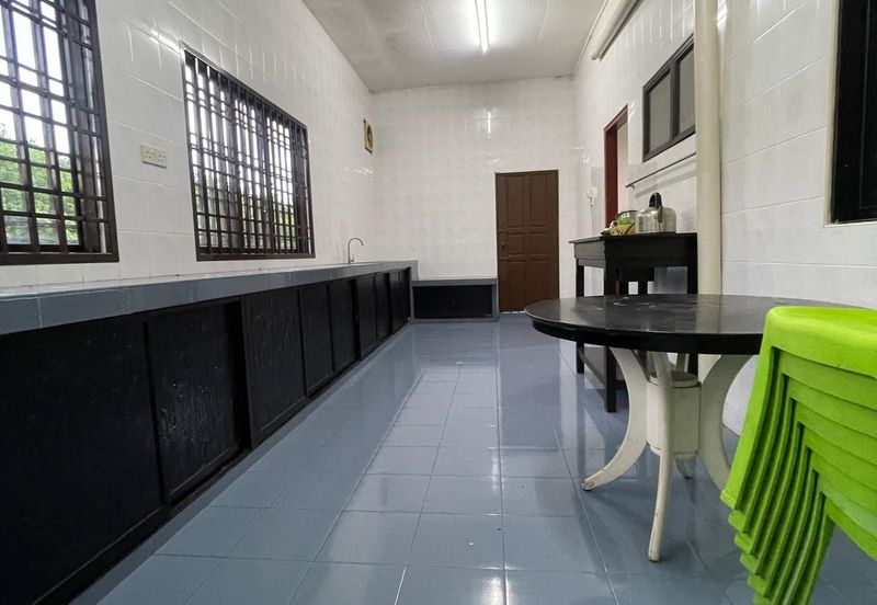 Taman Mesra Muar house for rent