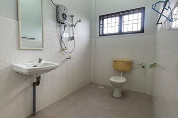 Taman Mesra Muar house for rent