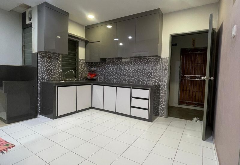 Apartment for sale, Muar, Jalan Junid