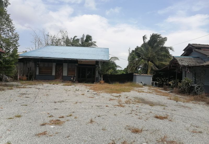 Land for sale, Pt Kedondong, Muar