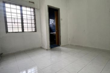Parit Jawa, Muar 2 storey house for sale