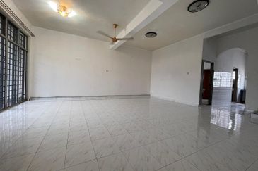 Parit Jawa, Muar 2 storey house for sale
