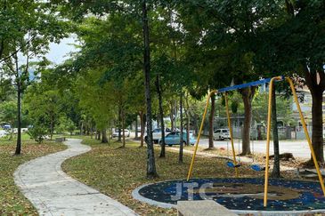 Jalan Setia Impian U13/7