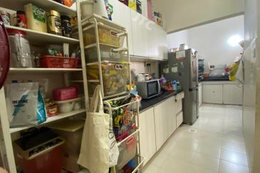 Jalan Setia Impian U13/7