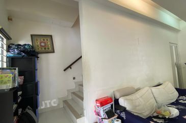 Jalan Setia Impian U13/7